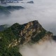 青岩八景之一：障鹰台峰压云表
